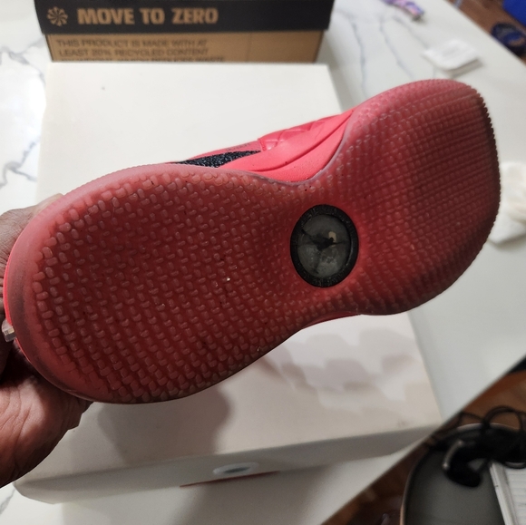 Air Jordan XXXIII - Picture 4 of 7